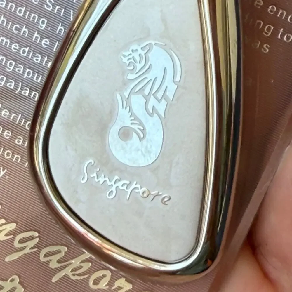 Singapore Keychain Merlion Silver Metal Key Ring Heavy Teardrop NOS Opened